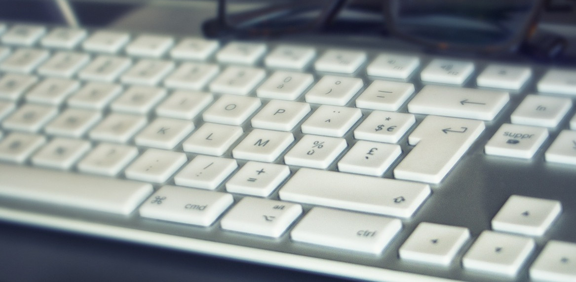 Cómo crear una base de datos MySQL y dar privilegios a usuarios
